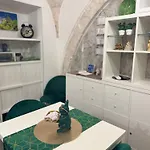 Semplice Dimora 度假居 *